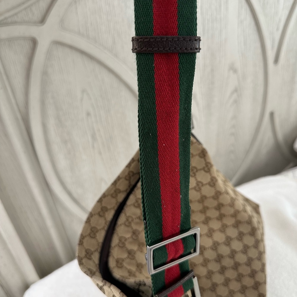 Gucci canvas bag